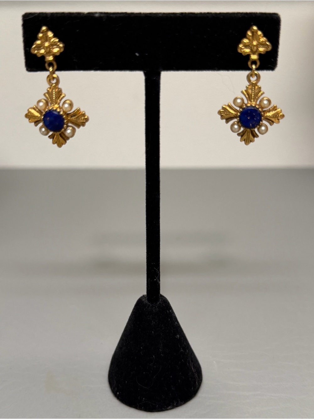 AVON 1976 Viennese Collection Faux Pearl & Lapis Gold Tone Earrings